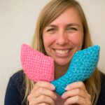 crinkle ball cat toy and cat taxi